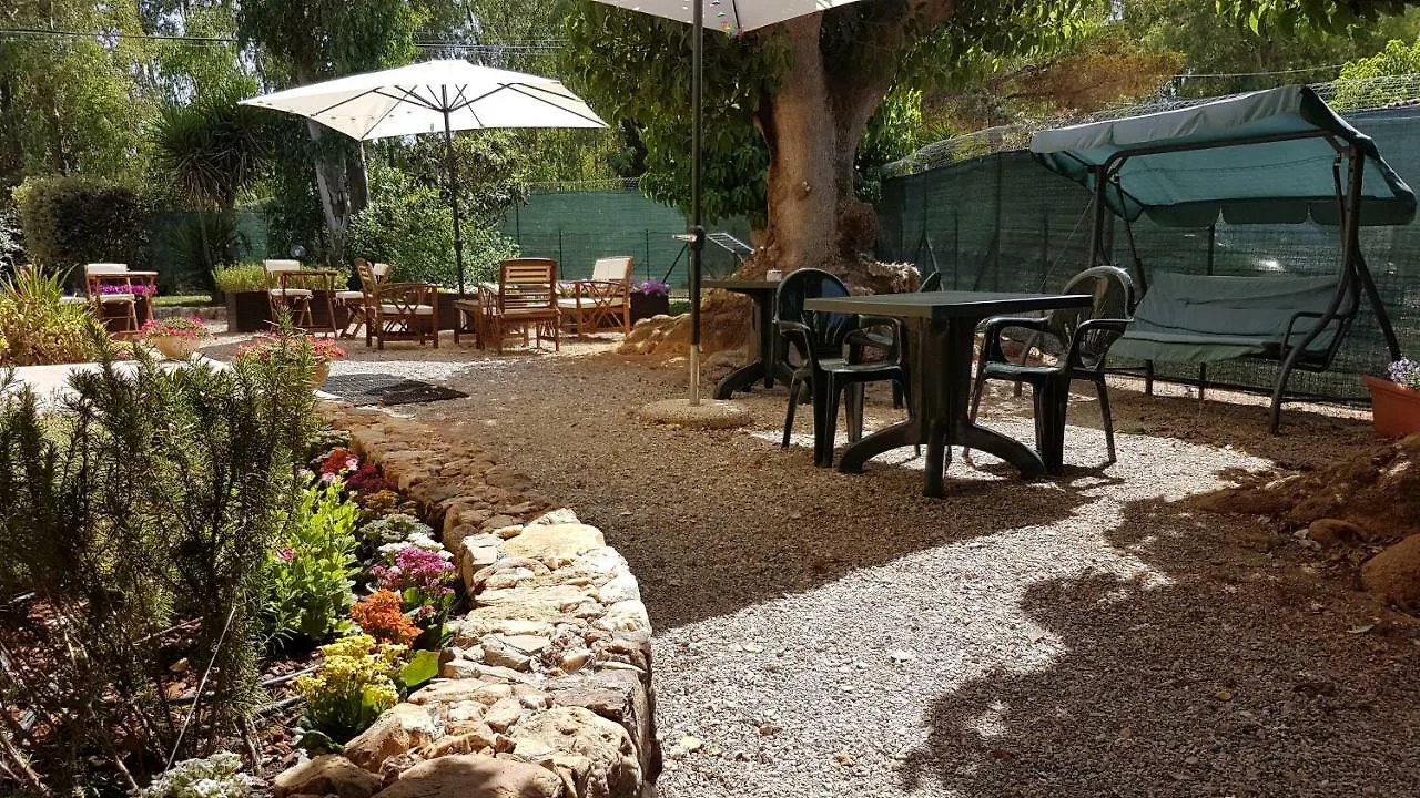 *** בית הארחה סנטה מריה לה פלמה Guesthouse Pintadera איטליה